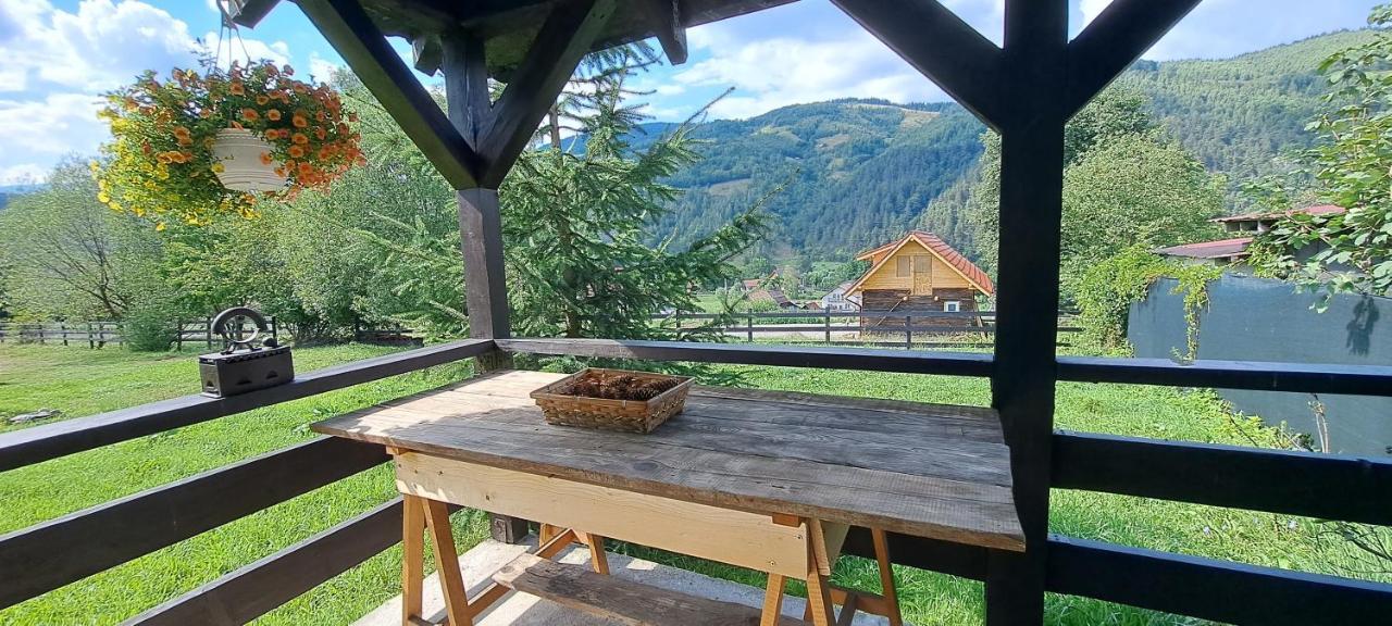 Casa De Vacanta Apartment Бран Екстериор снимка